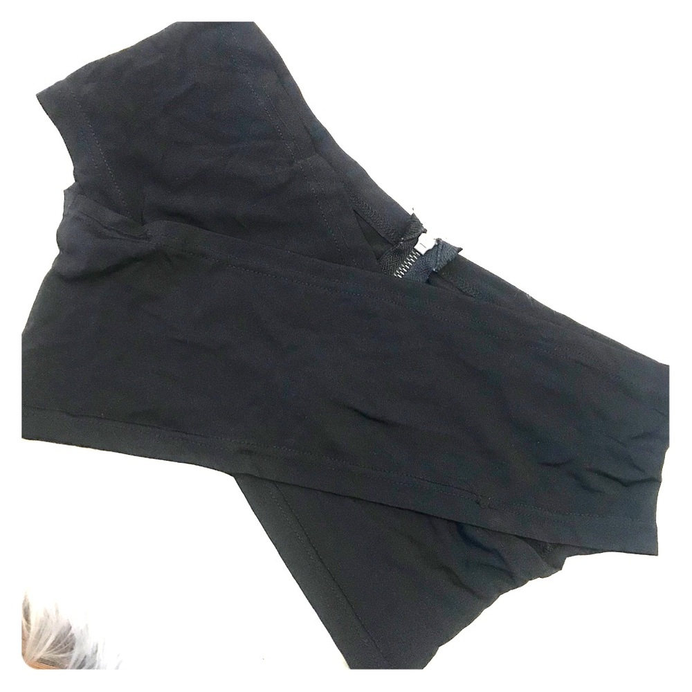 Criss cross off shoulder crop top